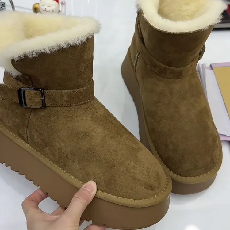 冬季保暖加绒厚底防滑女款中筒两穿翻边雪地靴时尚百搭