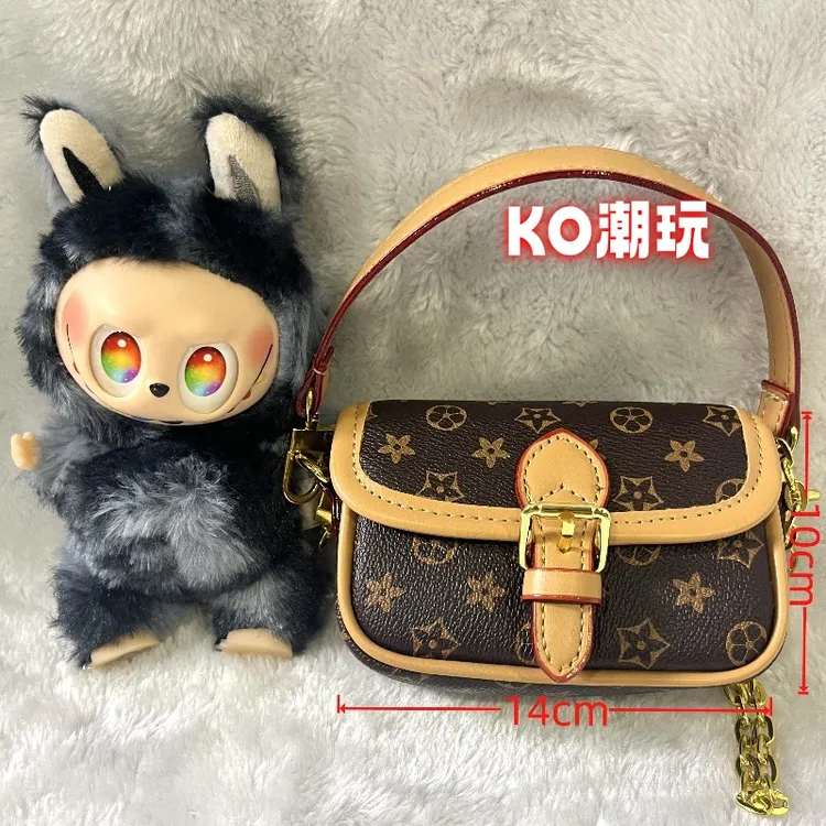 迷你钥匙包斜挎耳机包口红包车挂包挂件可爱女生包创意玩偶包挂件