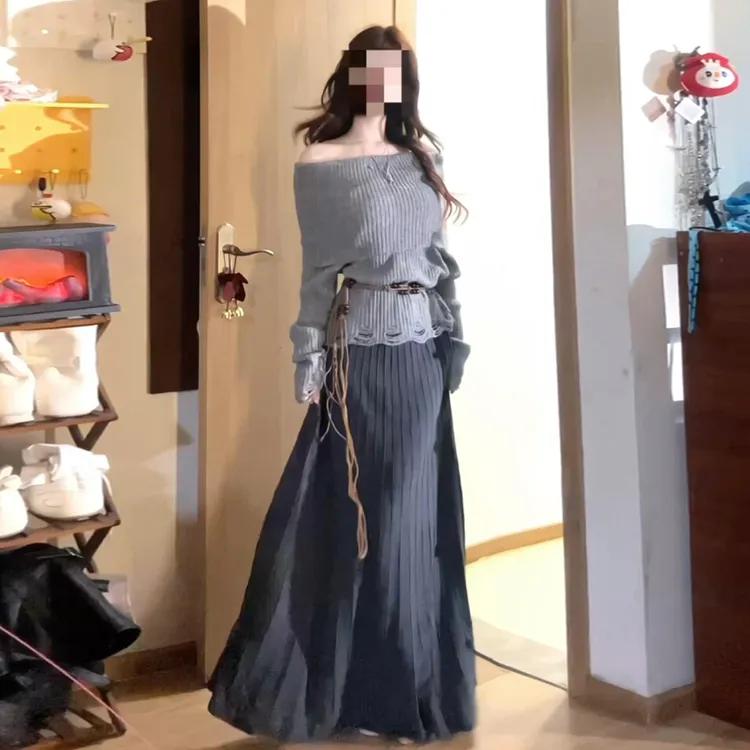 慵懒辣妹长袖灰色连衣裙针织衫女冬季性感露肩复古针织长裙一整套