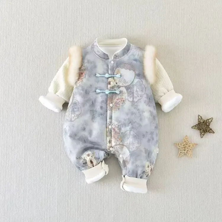婴儿秋冬连体衣服加绒加厚外出棉服冬季哈衣男女宝宝国风保暖冬装
