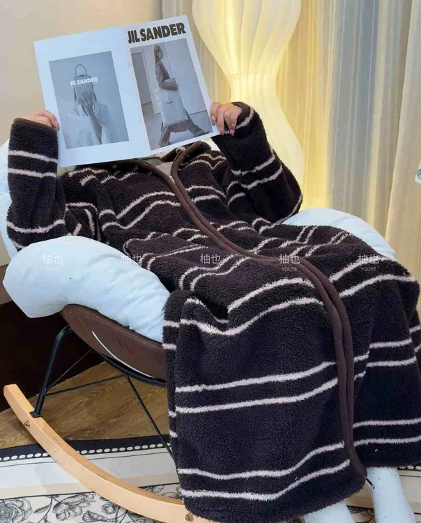 现货【行走的被窝】加厚米粒绒家居服长款睡袍冬季甜美保暖外套加绒