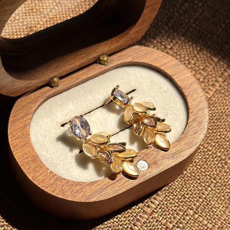 合金亚克力耳饰 春夏新款麦穗耳钉2025年气质高级感耳饰小众设计