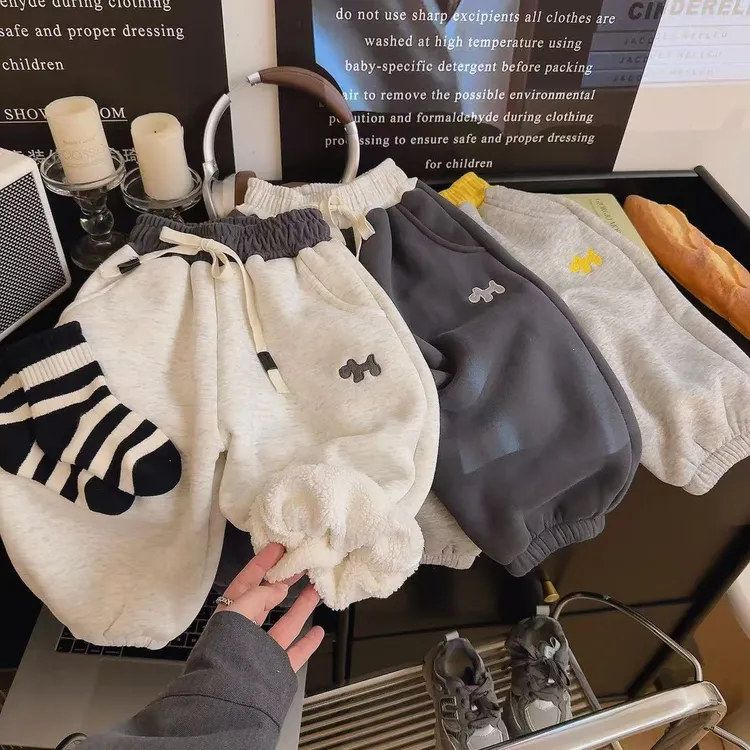 2025加厚糕糕绒冬季新款韩版保暖洋气束腿卫裤儿童男女童休闲裤宝