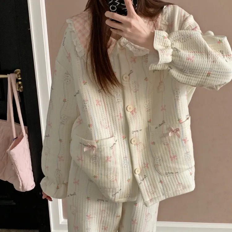 粉色蝴蝶结睡衣女生新款秋冬季加厚保暖空气棉夹层开衫可爱家居服