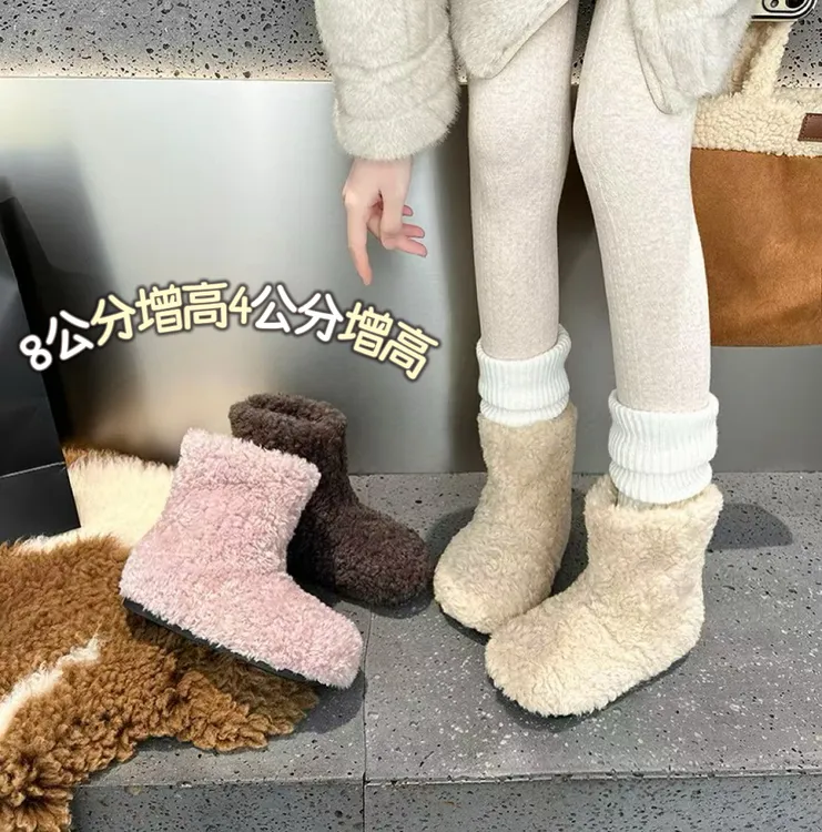 冬季羊羔咩咩加绒保暖雪地靴女厚底增高软底毛毛短靴勃肯棉鞋时尚