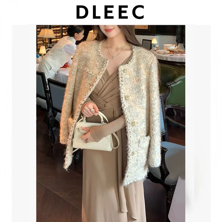 DLEEC 奢雅之选！不对称设计黄色单排扣中长款小香风外套高端上衣