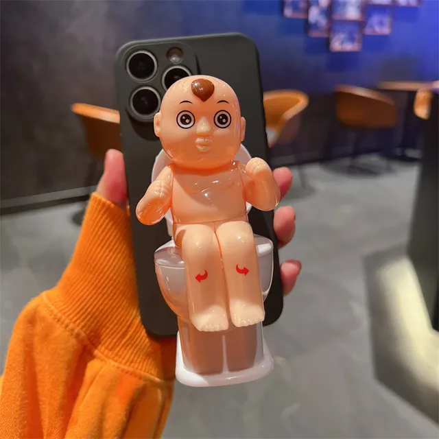 整蛊喷水滋水射水马桶小人适用苹果16手机壳13搞怪iphone15promax