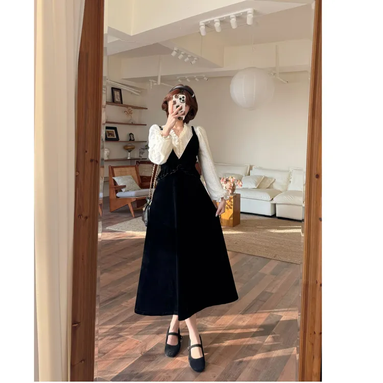 蕾英俊-月光恋人-冬季荷叶边收腰复古丝绒吊带连衣裙-JFD6955