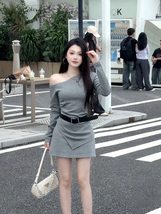 辣妹露肩气质收腰长袖上衣女+不规则裙摆半身裙套装Q8802