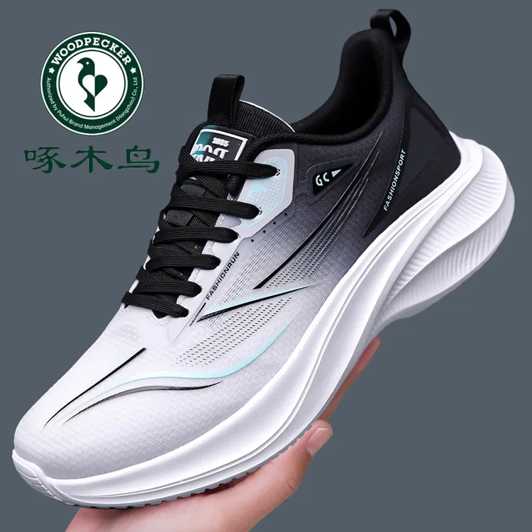 啄木鸟品牌运动鞋男士夏季新款渐变透气减震飞织网面鞋休闲跑步鞋