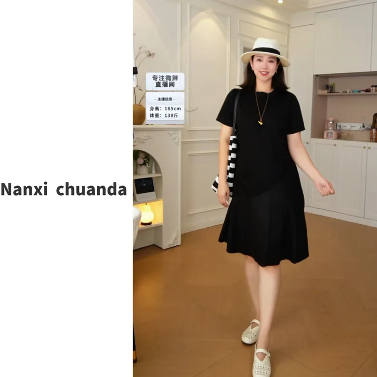 轻奢风北欧小众极简风休闲不对称设计感短袖连衣裙小黑裙女