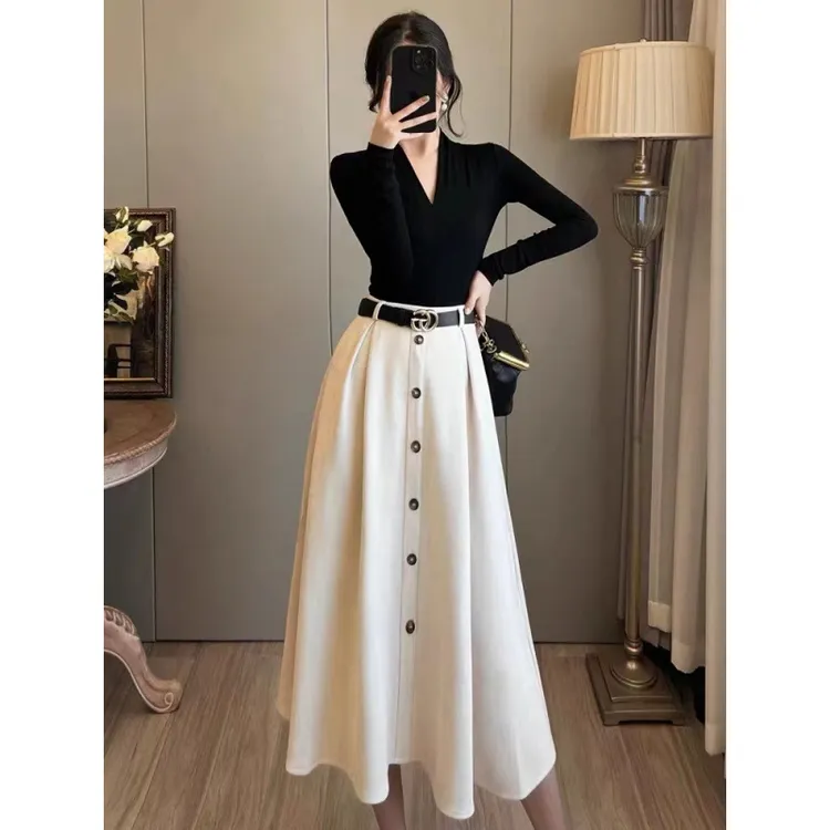 两件套装女秋装新款洋气时髦法式复古打底丝绒连衣裙气质显瘦修身