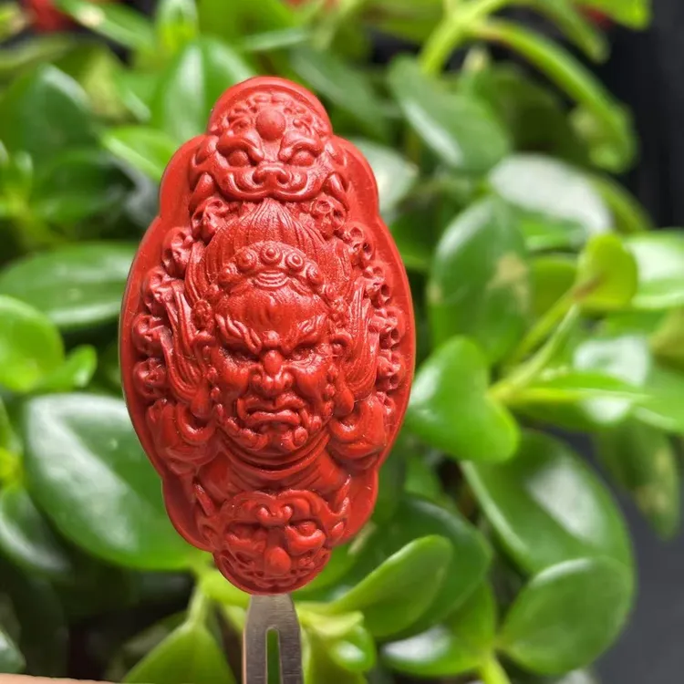 含辰砂工艺品高含量朱砂帝王砂生肖鸡守护神不动尊菩萨吊坠