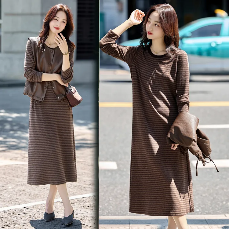 条纹宽松连衣裙两件套2026秋新款PU皮马甲上衣女装禅意仙气飘飘潮