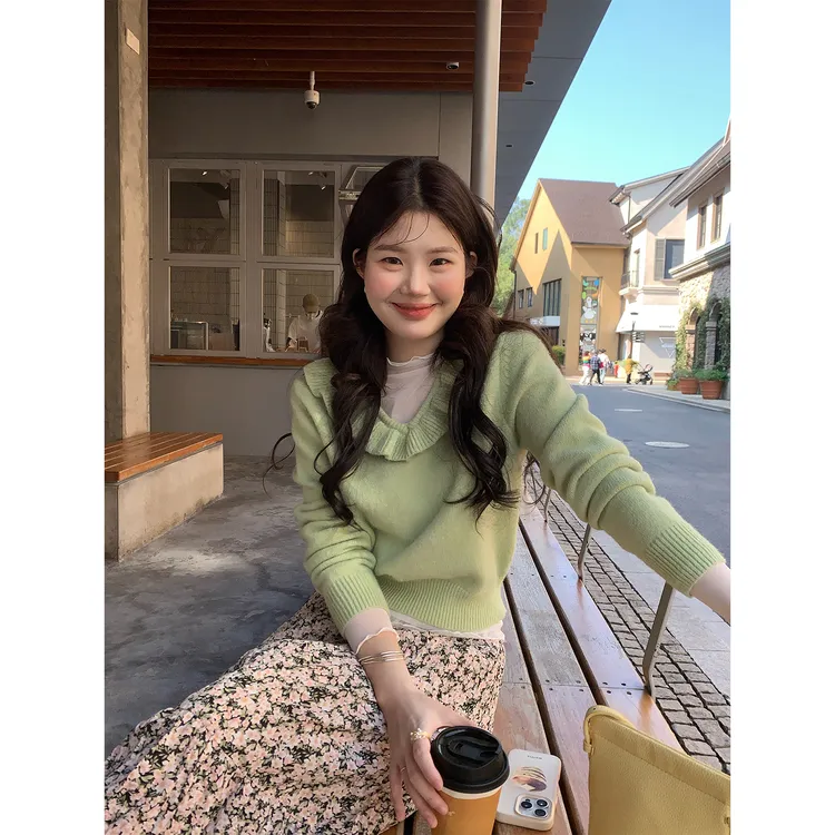 火火火【青柠奶霜】韩系v领花边温柔风气质毛衣M39993HH54