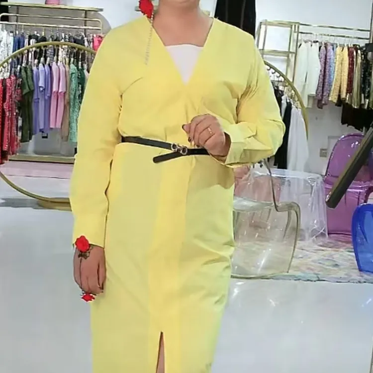 玫红色宽松长袖衬衫女春季新款时尚连衣裙休闲