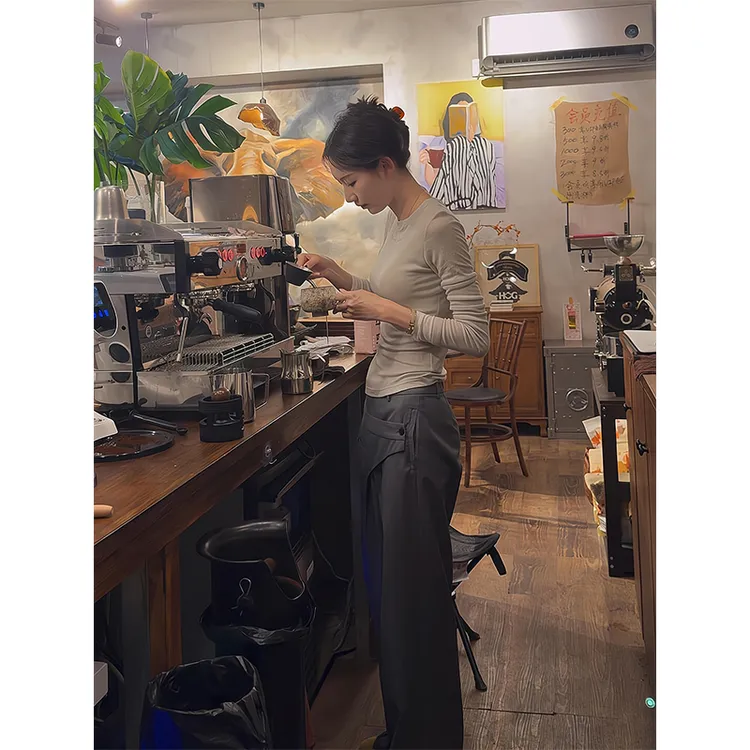 2025新款女士夏季薄款修身显瘦长袖T恤上衣小众设计感宽松阔腿裤