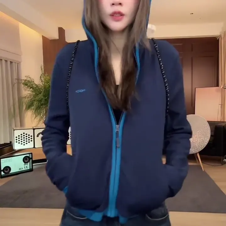 慵懒风撞色时尚爆款百塔连帽女秋季复古开衫外套气质高级感上衣