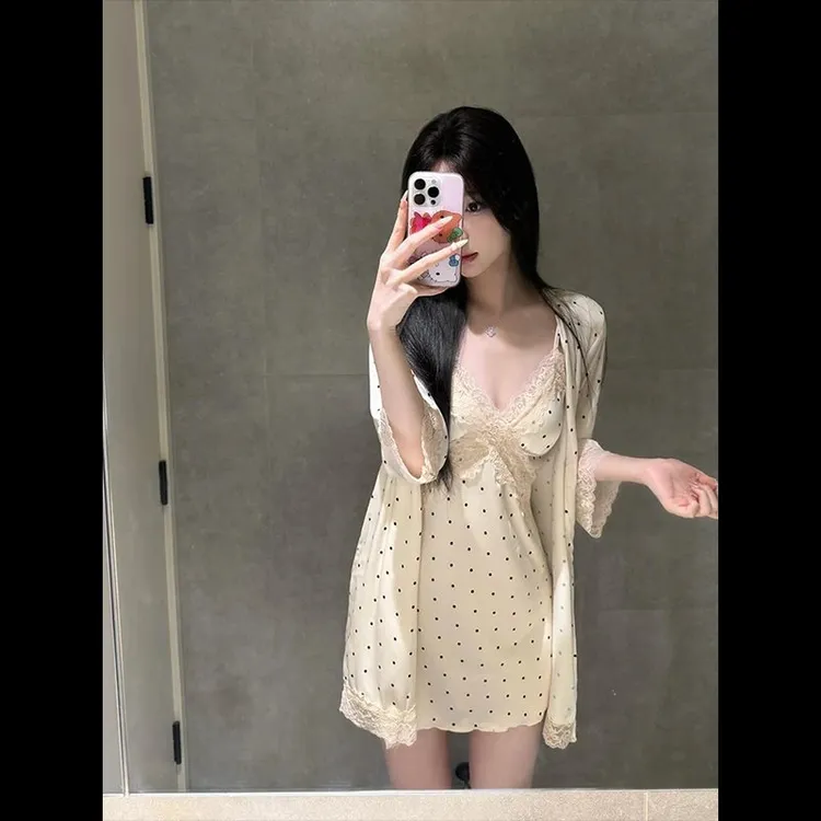 纯欲性感带胸垫蕾丝花边吊带冰丝睡衣2025年女春秋家居服睡裙套装