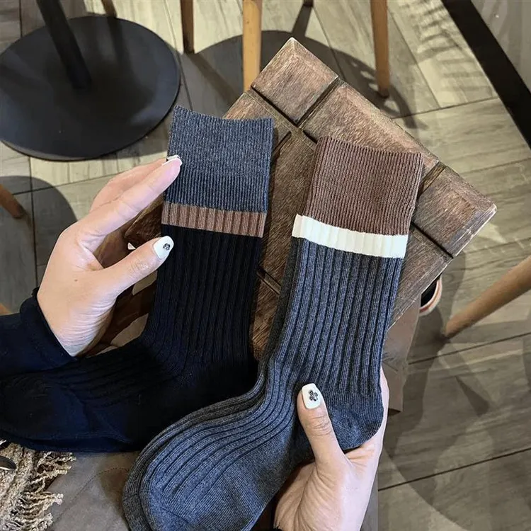 秋冬季女袜子韩系纯棉堆堆袜百搭日系复古撞色条纹中筒袜韩版时尚