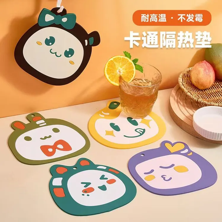 常规卡通可爱风卡通隔热碗垫隔热垫防油防水餐桌垫耐高温防烫垫