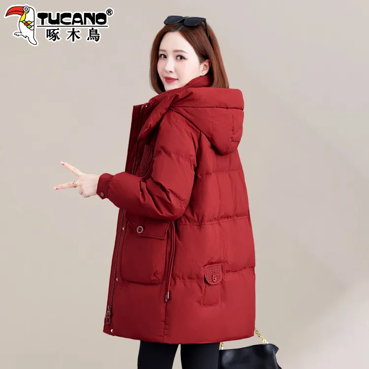 啄木鸟羽绒服女款冬季2025新款宽松洋气妈妈冬装连帽保暖加厚外套