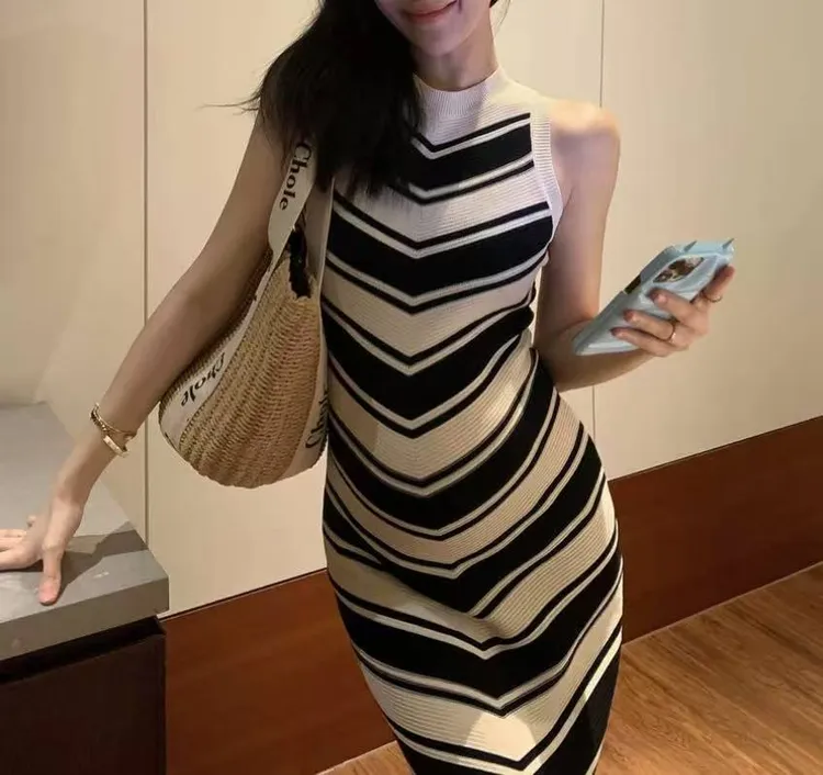 JIJINQI显瘦气质中长款修身条纹时尚气质感连衣裙JD06MZXL831裙子