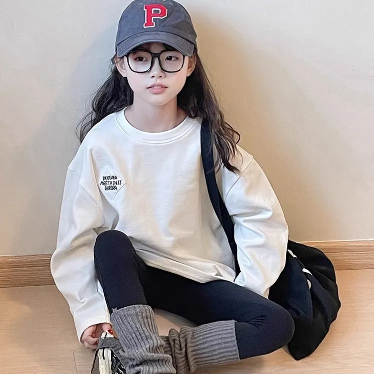 女童打底白t恤2025新款女孩秋季韩系超好看长袖儿童洋气宽松上衣9