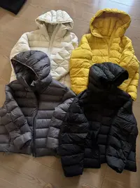 小孟~2025百搭新款连帽排骨羽绒服