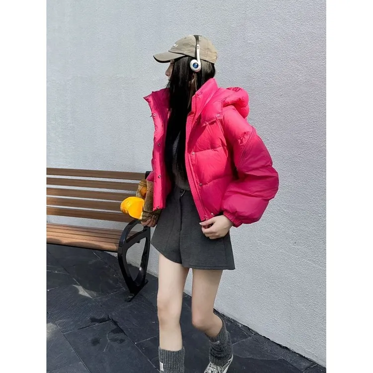 2025冬新款糖果色短款羽绒服女韩版连帽加厚白鸭绒保暖宽松面包服