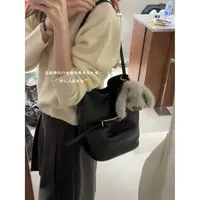 J-96155#【头层牛皮真皮】早八人真爱包！单肩腋下“小号”水桶包