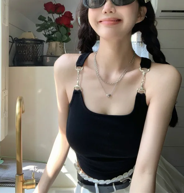 新款性感吊带背心辣妹铁环个性美背带胸垫百搭打底防走光外穿上衣