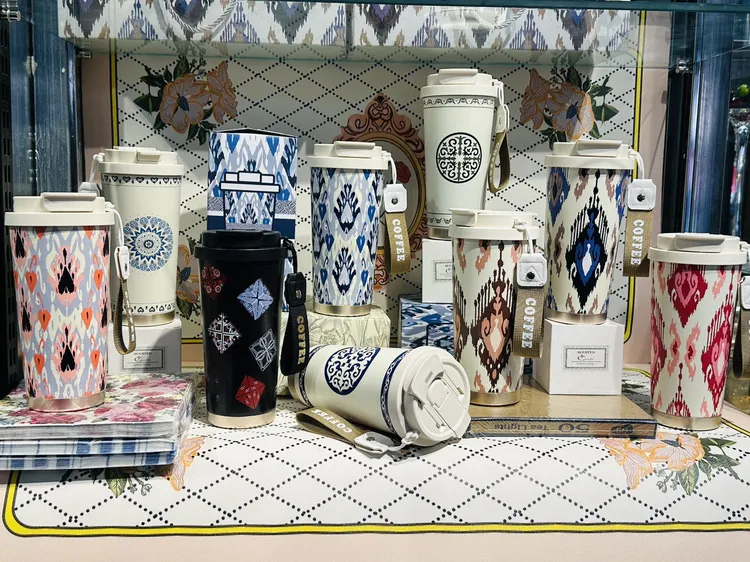 【简爱好物】网红情侣简约大容量316不锈钢民族风保温杯