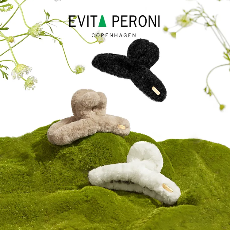 Evita Peroni/依慧达新款女抓夹毛绒发夹加大号鲨鱼夹