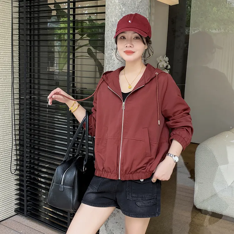 【欧蔓依】OMYB87607秋季新款纯色拉链女连帽短款外套旅行外套