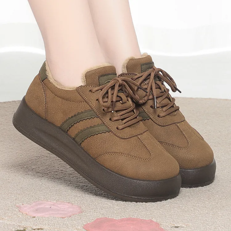 2025新款老北京女鞋加棉保暖时尚休闲鞋德训鞋冬季舒适防滑百搭