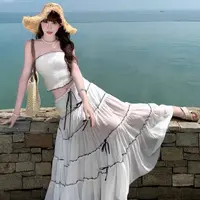纯欲辣妹海边度假风裙子穿搭女白色抹胸蝴蝶结半身长裙两件套装