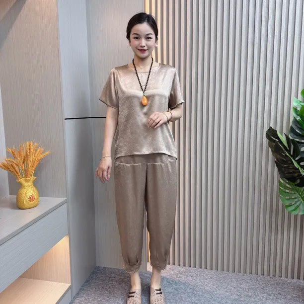 夏季时尚气质妈妈大码缎面短袖休闲套装遮肉显瘦中老年妈妈装夏季