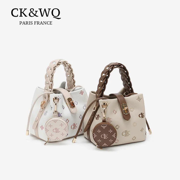 CK&WQ2025上新 时尚百搭复古拼色刺绣压纹手提单肩斜挎水桶包包
