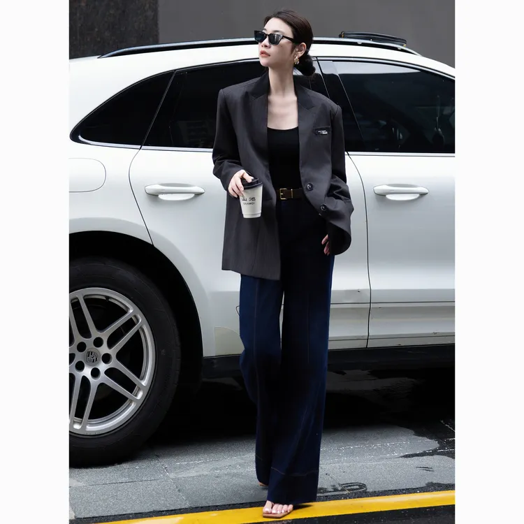 ZEROYK高端定制职业西装2025秋季设计感条纹阔版羊毛西服女