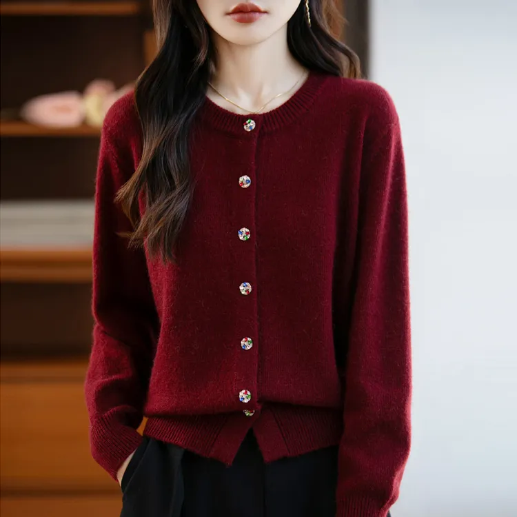 品牌高级感羊毛衫女秋冬加厚彩钻扣圆领开衫时尚百搭减龄针织毛衣