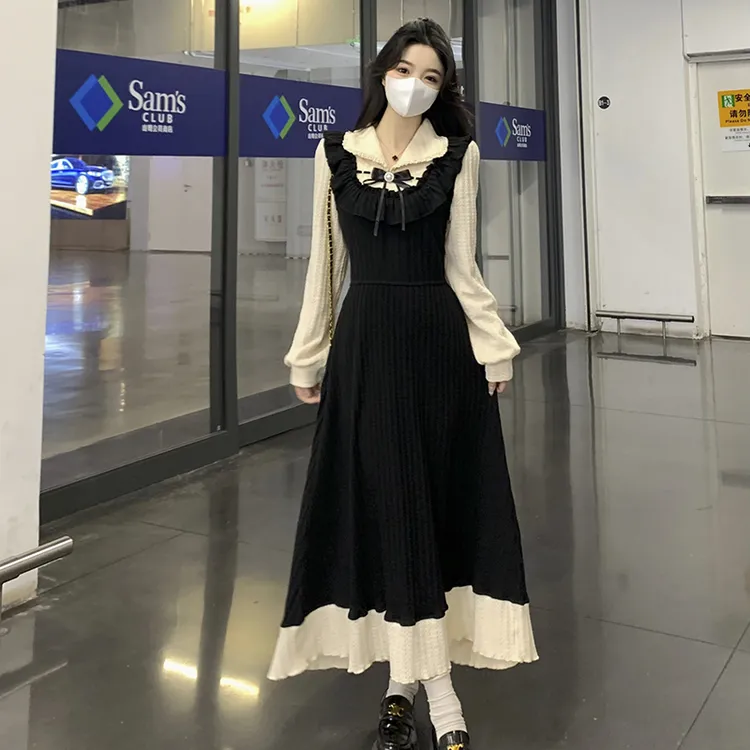 大码微胖法式针织连衣裙女秋季时尚高级感小黑裙胖MM收腰显瘦裙子