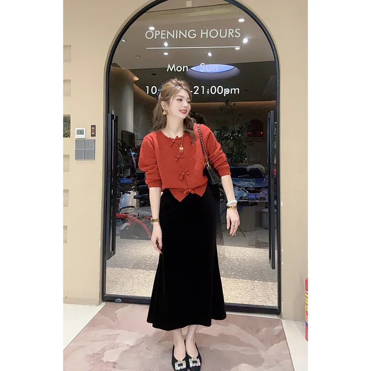 涵涵家 新中式蝴蝶结盘扣针织毛衫 VS 松紧腰丝绒加厚加绒鱼尾裙