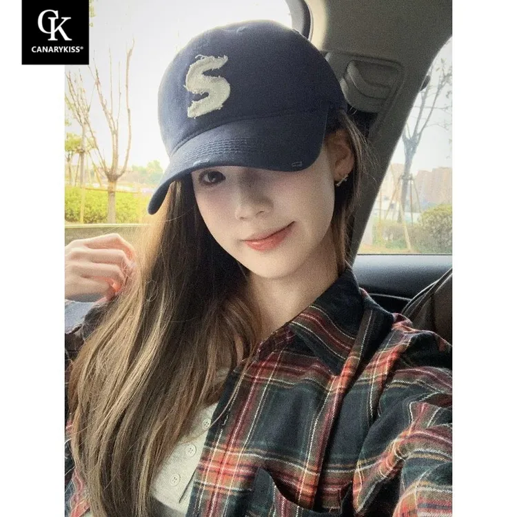 Canary Kiss韩版S字母贴布棒球帽女复古百搭显脸小宽檐软顶鸭舌帽