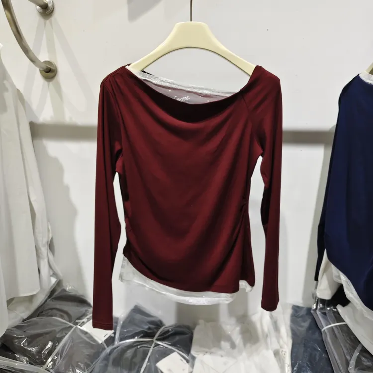 早春纯欲风长袖T恤时尚性感修身斜肩拼接蕾丝小衫设计感打底上衣