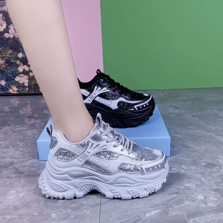 老爹鞋女款2025新款夏秋季网红鞋子超火炸街百搭休闲显脚小运动鞋