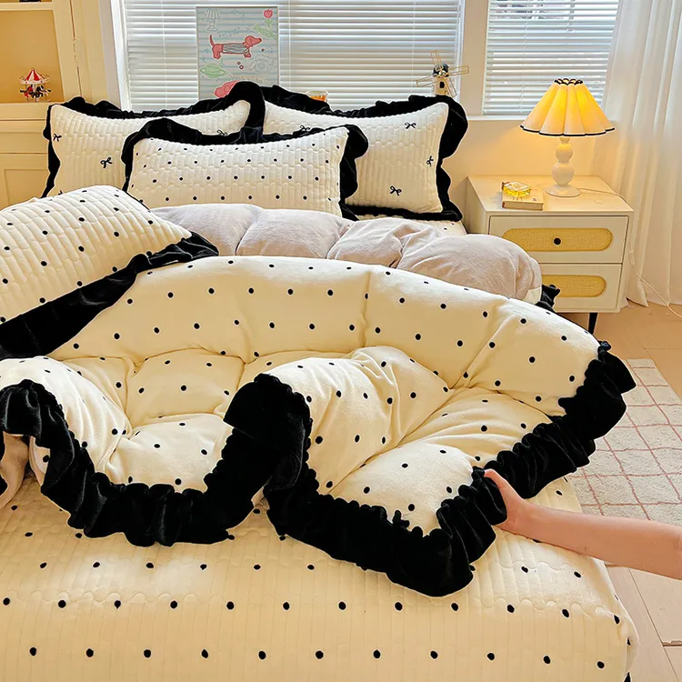 法式大花边牛奶绒床盖款四件套加厚防滑保暖床盖三件套双面绒被套