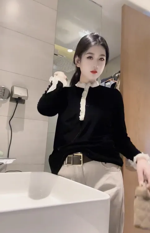 立领秋冬季衬衫袖长袖拼接衬衫上衣女装网红打底黑色修身双层百搭