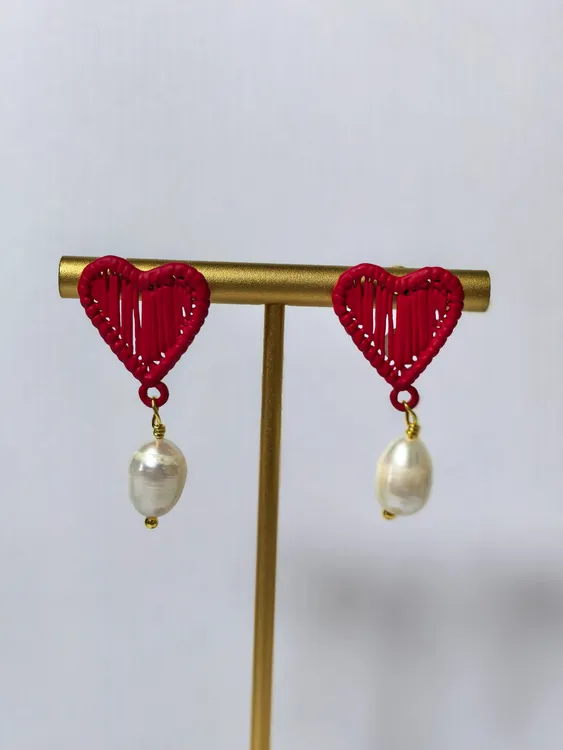 黄铜耳饰 黄铜电镀耳饰甜美风爱心烤漆珍珠吊坠925银针耳饰