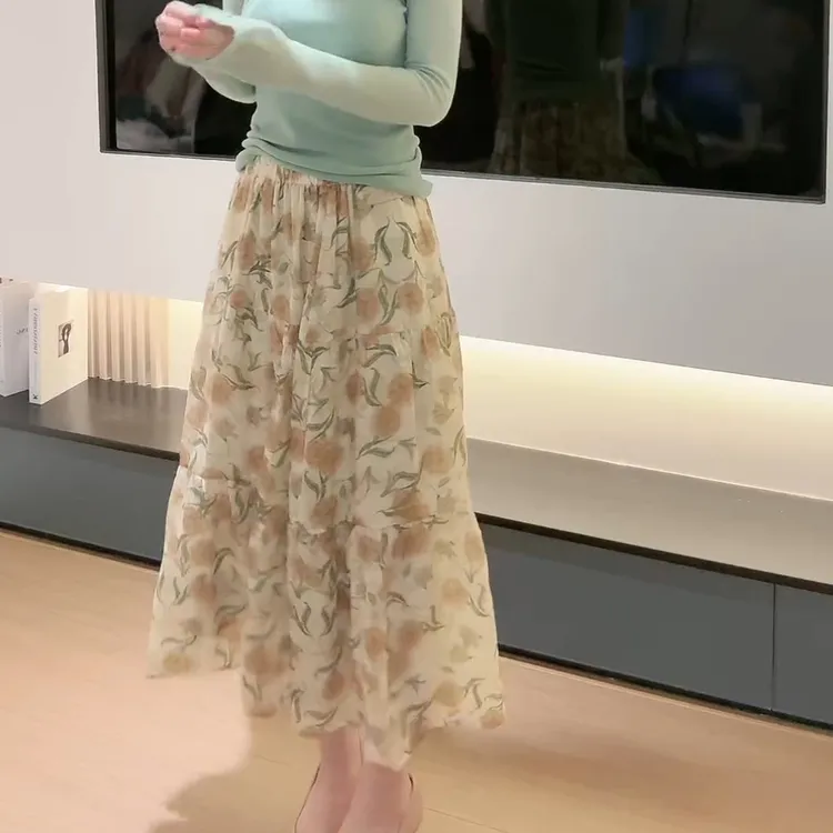 新款温柔减龄显瘦休闲百搭小碎花半身裙LK2501924